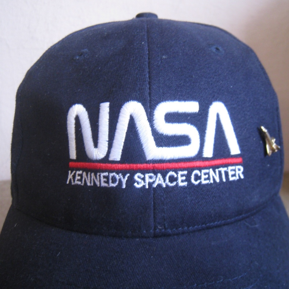 NASA Cap - Picture 4 of 6